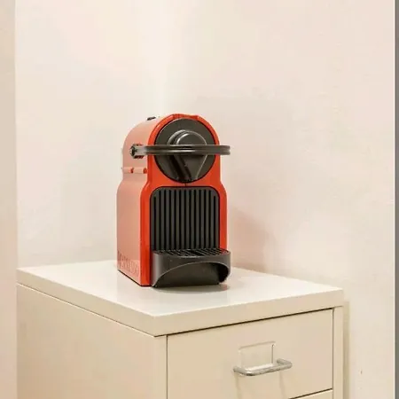 게스트하우스 Privata Nell'appartamento In Zona Residenziale Con 2 Piscine *