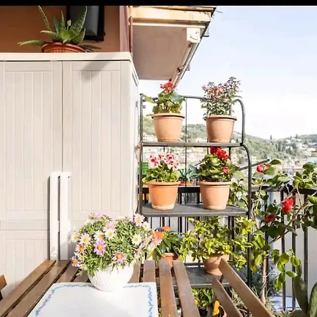 بيت ضيافة Privata Nell'appartamento In Zona Residenziale Con 2 Piscine