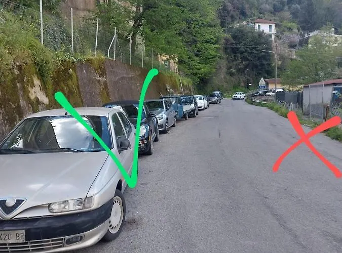 Privata Nell'appartamento In Zona Residenziale Con 2 Piscine