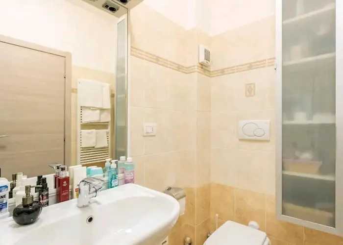 Privata Nell'appartamento In Zona Residenziale Con 2 Piscine Affittacamere *